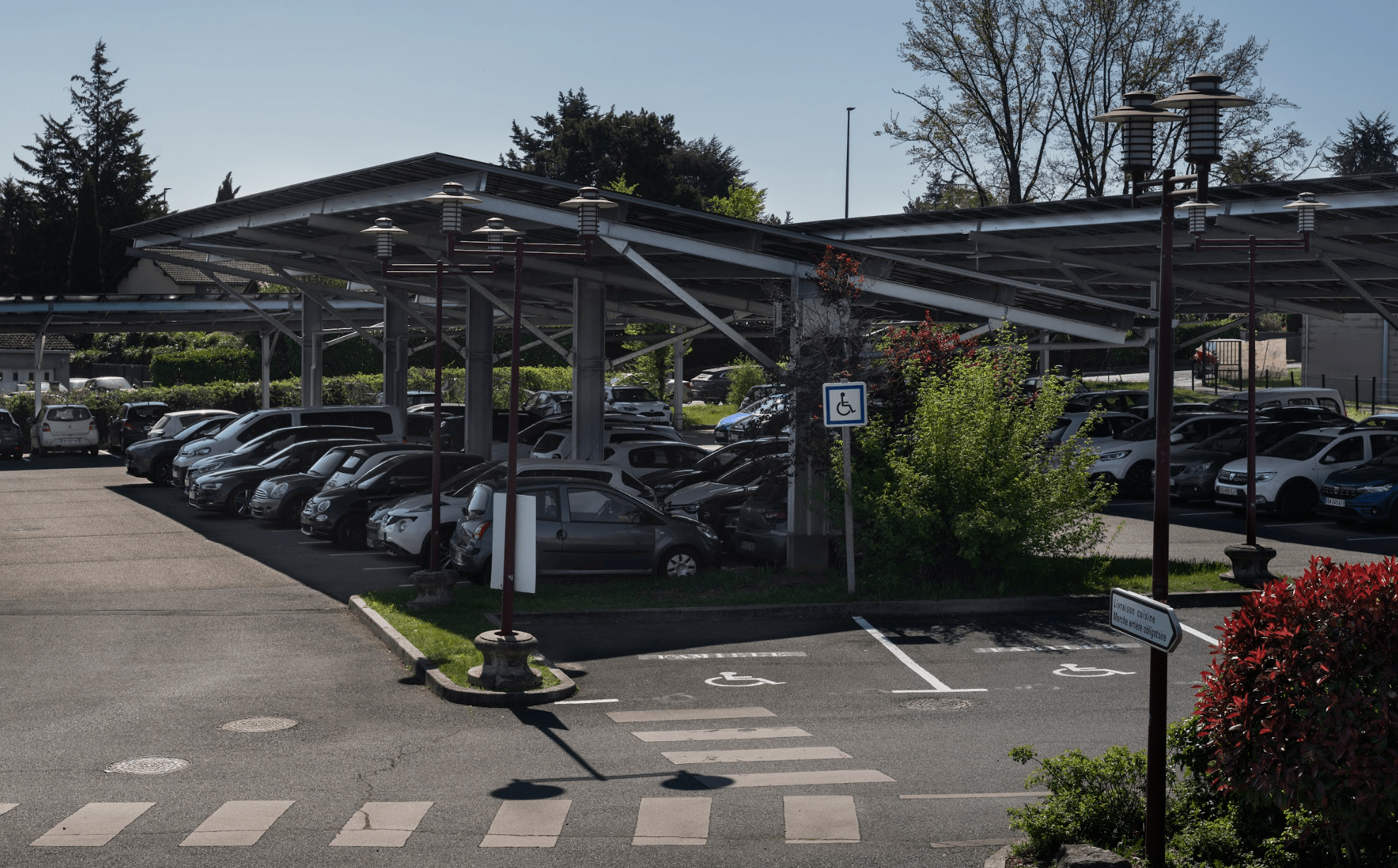 ombrière photooltaïque